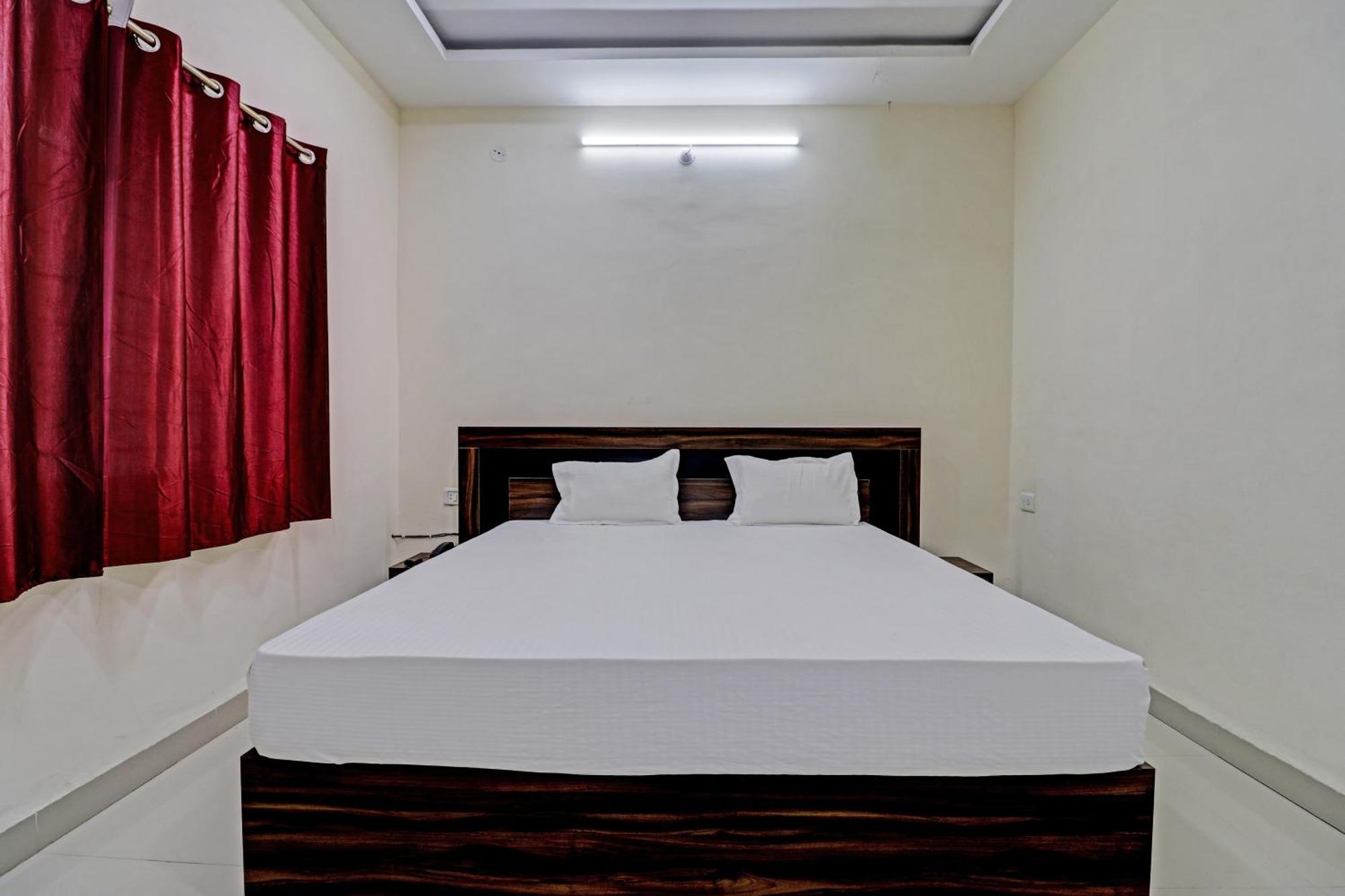 Super Hotel O Midway Treat Dhar Ngoại thất bức ảnh