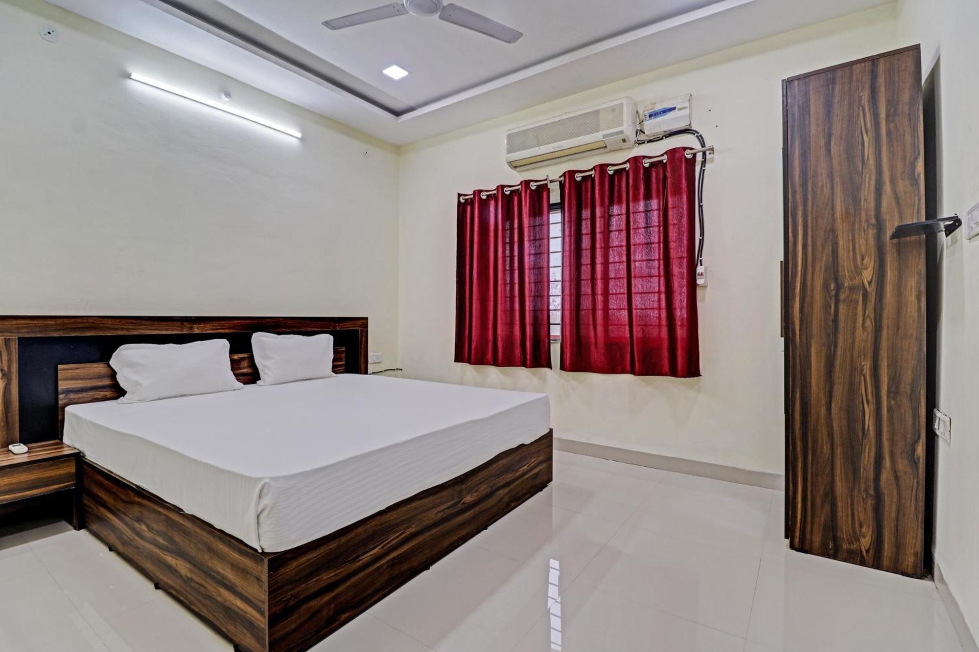 Super Hotel O Midway Treat Dhar Ngoại thất bức ảnh
