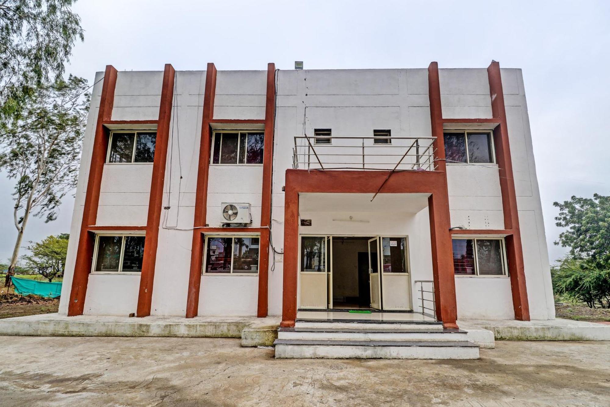 Super Hotel O Midway Treat Dhar Ngoại thất bức ảnh